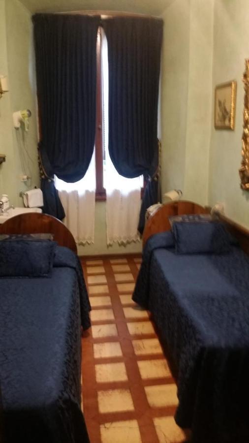 Hotel Abaco Firenze Bagian luar foto