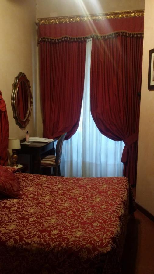 Hotel Abaco Firenze Bagian luar foto